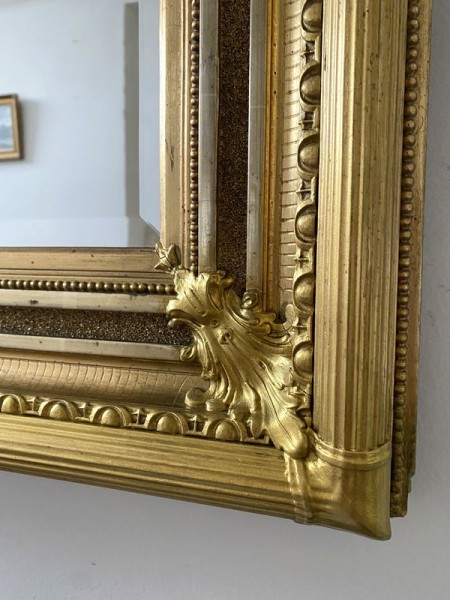 Zlaté fazetové zrkadlo