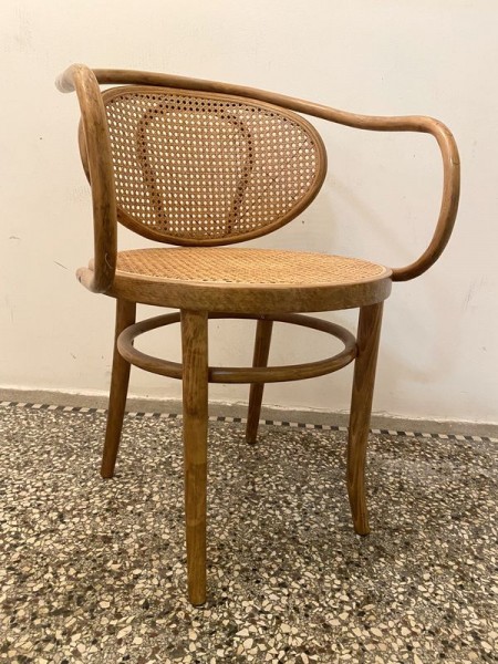 Dizajnová stolička Thonet 