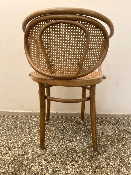 Dizajnová stolička Thonet 